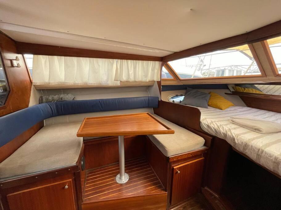Bådhotel Barco Acogedor - Cosy Boat - Barcelona